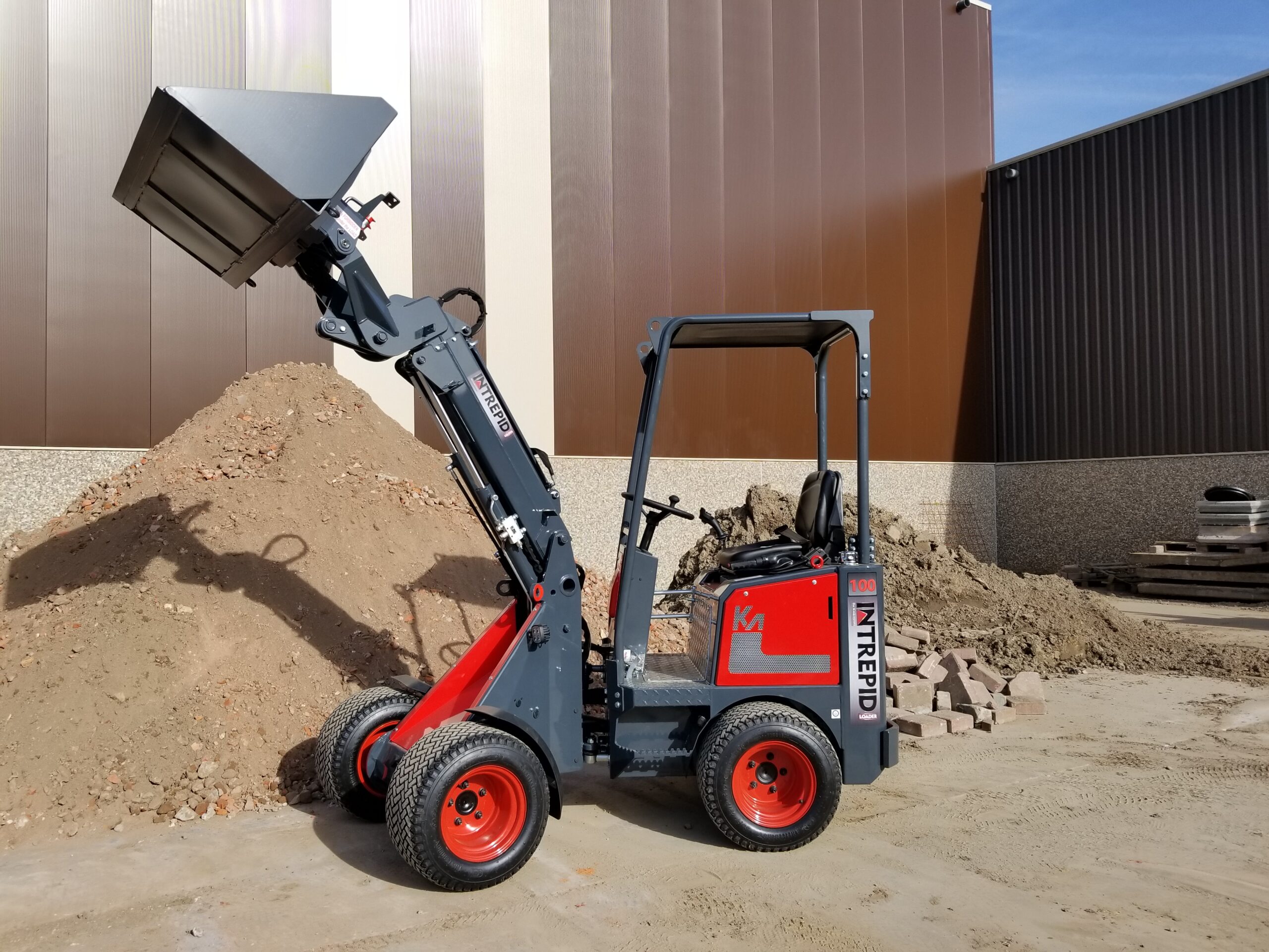 Intrepid Tele Mini Loader